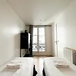 148 - Urban In Paris